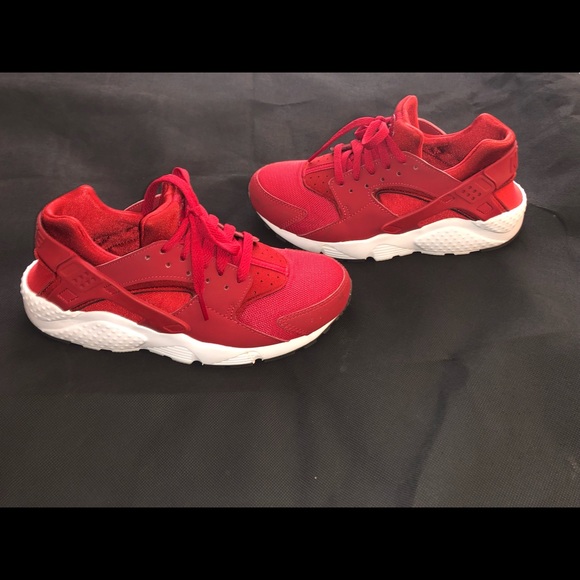 Nike Huarache Run Running Shoes 🛑SOLD🛑 - Picture 2 of 3